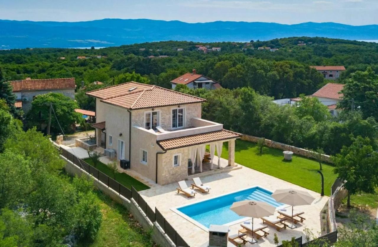 Villa Lulu Kamena Villa S Maslinikom Otok Krk Dobrinj Selo Gostinjac Veglia Exterior foto